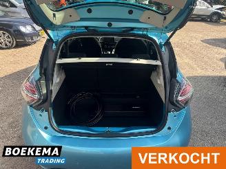 Renault Zoé R135 Intens 52 kWh KoopAccu! Bose Camera Winterpakket picture 17