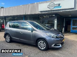 krockskadad bil auto Renault Scenic 1.5 dCi Bose Automaat Navi Camera Cruise 2015/12