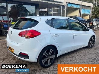 Kia Cee d cee'd 1.6 GDI Plus Pack Leer Navi Cruise Clima picture 2