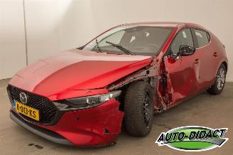 skadebil auto Mazda 3 2.0 e-132 KW Skyactiv-X Leer M hybrid 180 Comfort met Bose 2020/12
