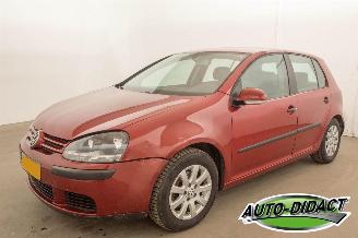 Auto incidentate Volkswagen Golf 1.6 FSI Comfortline 2004/3