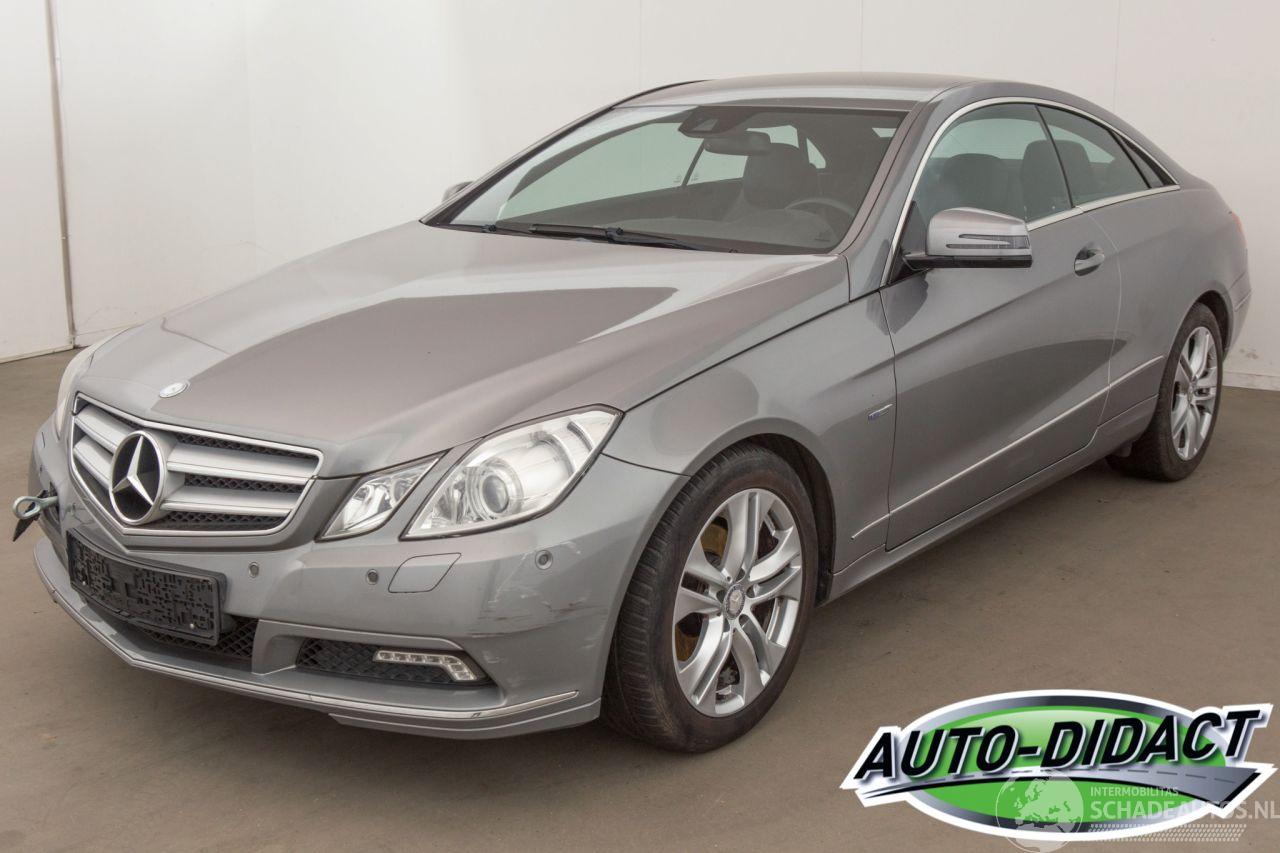 Mercedes E-klasse E200 Coupé Automaat Motorschade