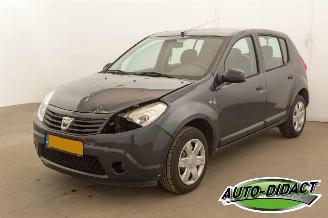 Unfallwagen Dacia Sandero 1.2 Ambiance 2009/8