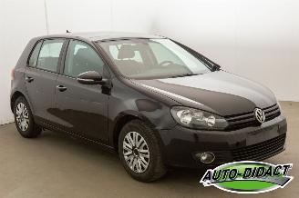 Volkswagen Golf 1.4 TSI 90KW picture 2