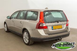 Volvo V-70 2.0D picture 3