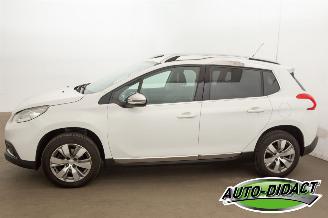 Peugeot 2008 1.2 PureTech 89.614 km Clima Navi picture 37