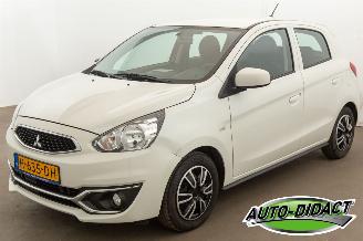 krockskadad bil auto Mitsubishi Space-star 1.0 Cool+ 87.162 km Airco 2019/12