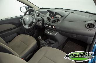 Renault Twingo 1.2-16V 66.591 km Airco Collection picture 16