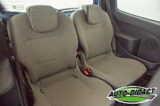 Renault Twingo 1.2-16V 66.591 km Airco Collection picture 17