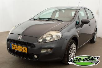 skadebil auto Fiat Punto 1.2 Pop Airco 2012/6