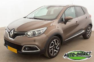 Unfallwagen Renault Captur 1.2 TCe Automaat Clima Navi Dynamique 2015/1