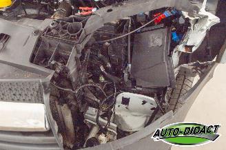 Opel Vivaro 1.6 CDTI L2H1 Airco 6persoons Navi DC Sport EcoFlex picture 31