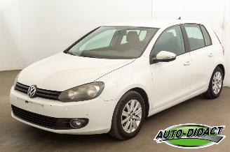 Voiture accidenté Volkswagen Golf 1.6 TDI Clima 2012/5