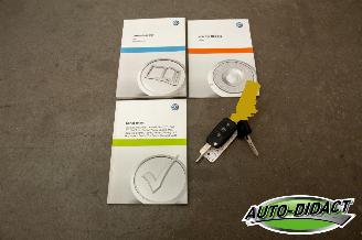 Volkswagen Up! 1.0 high up! Airco Pano BlueMotion picture 21