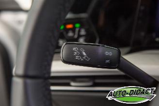 Volkswagen Golf 1.0 TSI 3129 km Clima Navi Camera Life Business picture 16