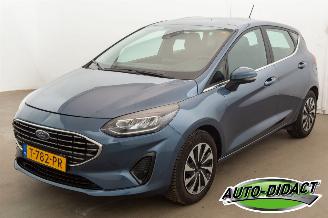 skadebil auto Ford Fiesta 1.0 EcoBoost Hybrid 62.444 km Clima Titanium 2023/8