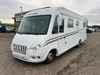 skadebil camper Bavaria  2.3 Universal 1740C 70.677 km Navi Camera 2015/6