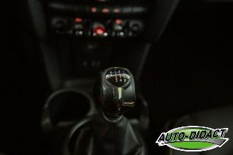 Mini Cooper 1.5 Airco Navi Business picture 9