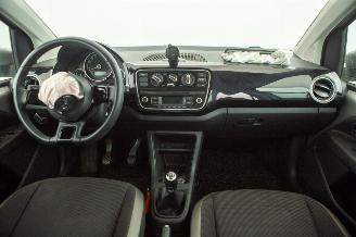 Volkswagen Up! 1.0 high up! 122.047 km Airco BlueMotion picture 17