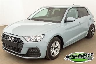 krockskadad bil auto Audi A1 1.0 TFSI Automaat 14.309 km Clima Navi 2024/9