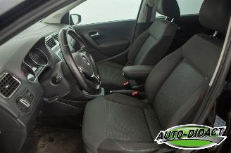 Volkswagen Polo 1.0 Automaat Clima Navi Bluemotion Edition picture 24