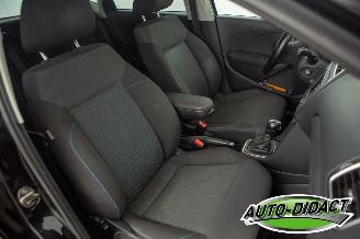 Volkswagen Polo 1.0 Automaat Clima Navi Bluemotion Edition picture 18