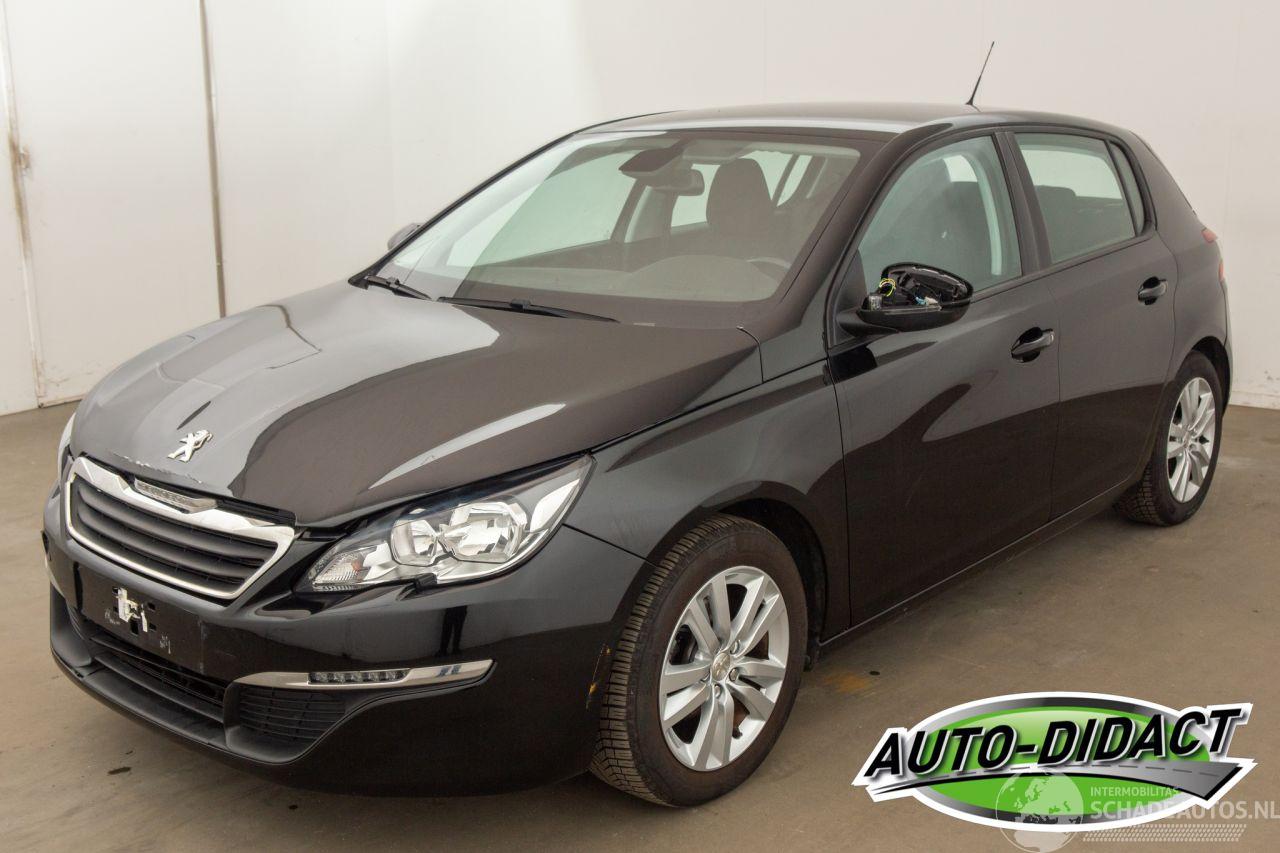 Peugeot 308 1.2 Clima Navi