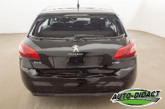 Peugeot 308 1.2 Clima Navi picture 34