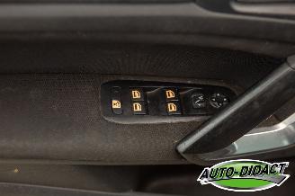 Peugeot 308 1.2 Clima Navi picture 11