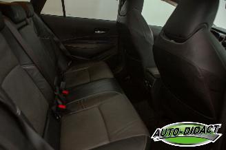 Toyota Corolla Touring Sports 2.0 Hybrid Pano Leder Clima Navi Premium picture 21