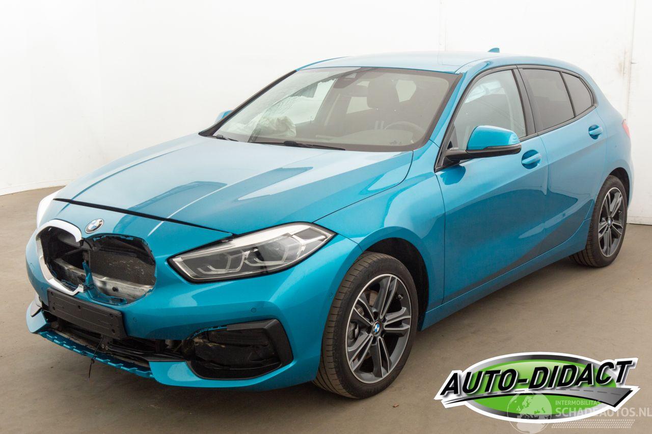 BMW 1-serie 118i Automaat Digi Dash Camera Clima Navi