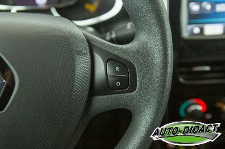 Renault Clio 1.2 Airco Navi picture 16