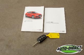 Audi Q3 2.0 TDI Clima Navi picture 28