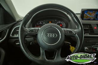 Audi Q3 2.0 TDI Clima Navi picture 5