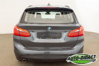 BMW 2-serie 216d Clima Navi Pano Active Tourer picture 41