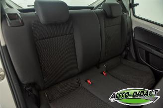 Volkswagen Up! 1.0 high up! Airco BlueMotion picture 17