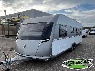 krockskadad bil caravan Tabbert  Grande Puccini 2014/5