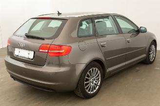 Audi A3 1.6 TDI Navi Clima Leder picture 4