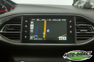 Peugeot 308 1.6 HDI Pano Clima Navi picture 7