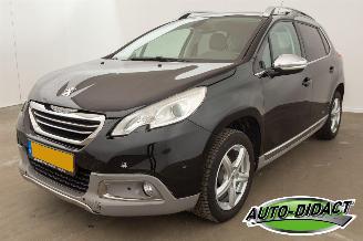 Coche accidentado Peugeot 2008 1.2 PureTech Automaat Pano Clima Navi  Blue Lease Executive 2014/10