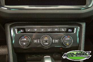 Volkswagen Tiguan 1.5 TSI Automaat Pano Camera Digi Dash Navi ACT Highline Business R picture 11