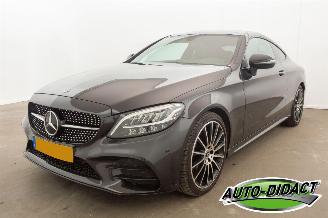 krockskadad bil auto Mercedes C-klasse Coupé 200 Automaat Clima Navi Camera MOTORSCHADE Advantage Pack 2018/11