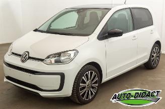 skadebil auto Volkswagen Up! 1.0 move up! 53.658 km Airco Camera 2022/5