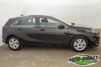 Kia Cee d 1.0 T-GDi 47.565 km Clima Navi Camera DynamicLine picture 40