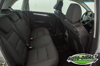 Mercedes B-klasse 150 Airco picture 18