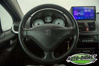 Peugeot 207 1.4 VTi X-line Airco picture 5