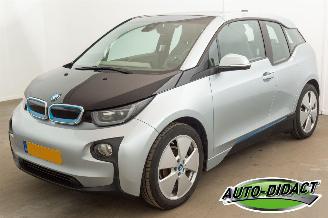 skadebil auto BMW i3 Basis 22 kWh 87.407 km NAP Comfort Advance 2014/11