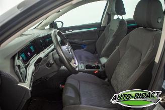 Volkswagen Golf 1.0 TSI 106.293 km Digi Dash Clima Navi Life Business picture 27