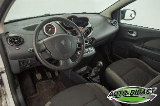 Renault Twingo 1.2 16V Dynamique Clima picture 18