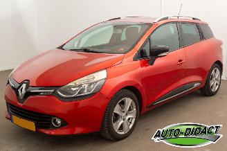 krockskadad bil auto Renault Clio 0.9 TCe Airco Navi Expression 2014/4